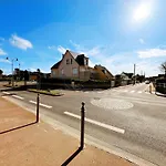 La Brise Au Pied De La Courseulles-sur-Mer