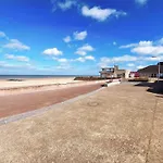 La Brise Au Pied De La Courseulles-sur-Mer
