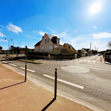 La Brise Au Pied De La Courseulles-sur-Mer